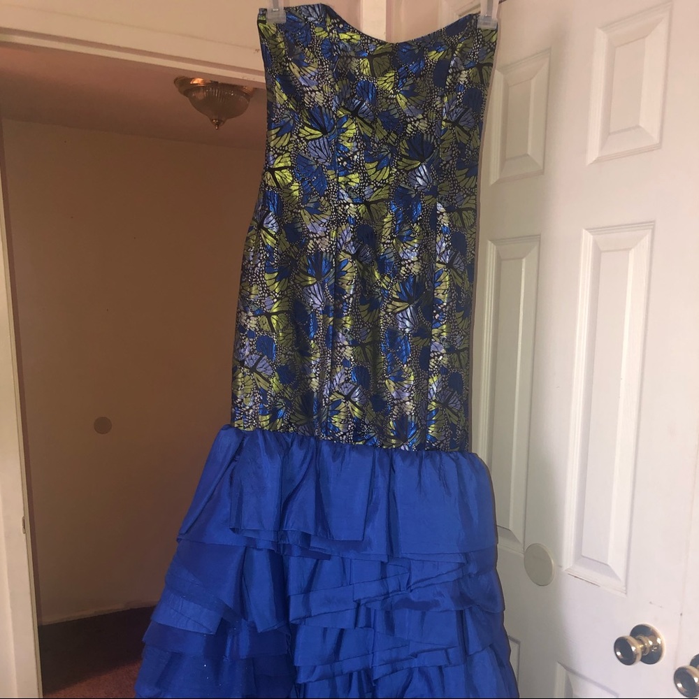 Prom dress
